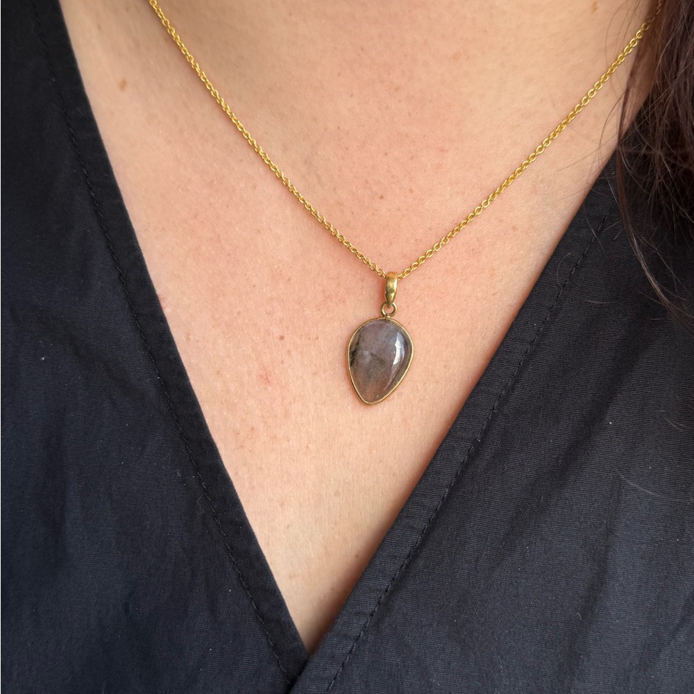 Handmade gold plated moonstone necklace - Picture 6 of 6